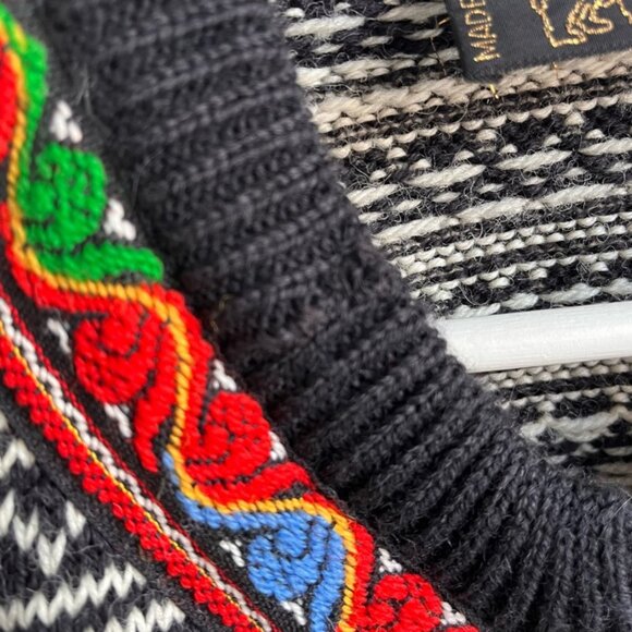 Norlender Vintage Wool Cardigan Sweater - Picture 6 of 6